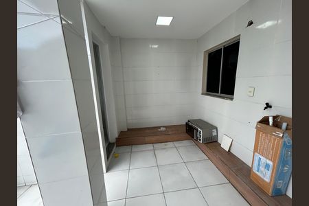 Casa para alugar com 100m², 2 quartos e 1 vagaTerraço