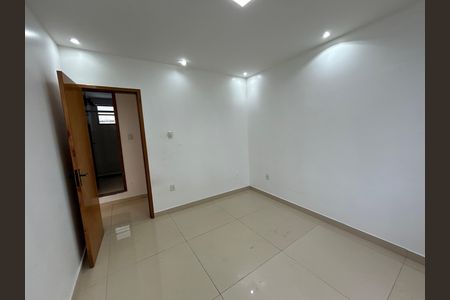 Casa para alugar com 100m², 2 quartos e 1 vagaQuarto 1