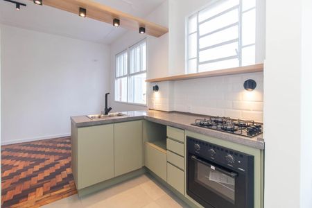Cozinha de apartamento à venda com 1 quarto, 44m² em Centro Histórico, Porto Alegre