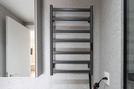 Banheiro de kitnet/studio para alugar com 1 quarto, 44m² em Pompeia, São Paulo