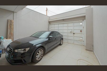 Garagem de casa à venda com 4 quartos, 250m² em Vila Sao Francisco, São Paulo