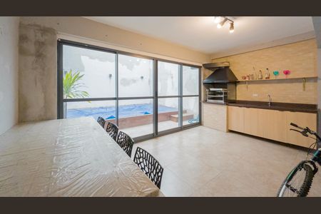 Área gourmet de casa à venda com 4 quartos, 250m² em Vila Sao Francisco, São Paulo