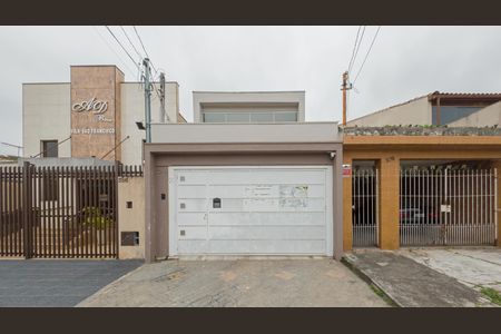 Fachada de casa à venda com 4 quartos, 250m² em Vila Sao Francisco, São Paulo