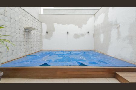 Piscina de casa à venda com 4 quartos, 250m² em Vila Sao Francisco, São Paulo