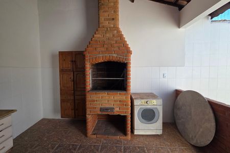 Casa para alugar com 197m², 3 quartos e 2 vagas Casa para alugar com 197m², 3 quartos e 2 vagasChurrasqueira