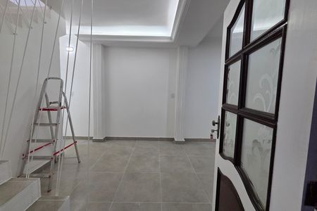 Casa para alugar com 3 quartos, 197m² em Canto do Forte, Praia Grande