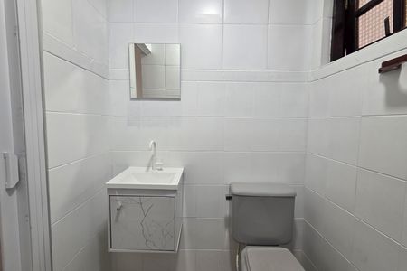 Casa para alugar com 197m², 3 quartos e 2 vagas Casa para alugar com 197m², 3 quartos e 2 vagasBanheiro da Suíte 2
