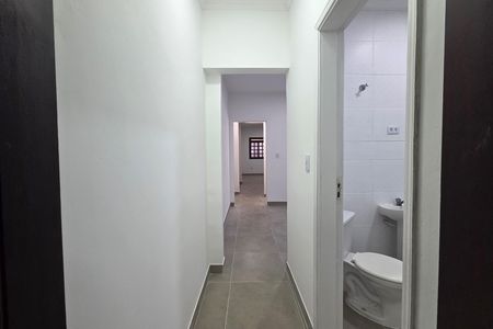 Casa para alugar com 197m², 3 quartos e 2 vagas Casa para alugar com 197m², 3 quartos e 2 vagasCorredor