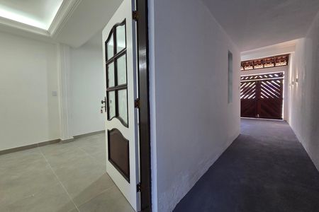 Quintal de casa para alugar com 3 quartos, 197m² em Canto do Forte, Praia Grande