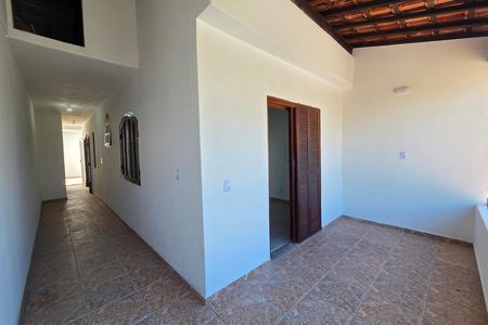 Casa para alugar com 197m², 3 quartos e 2 vagas Casa para alugar com 197m², 3 quartos e 2 vagasVaranda