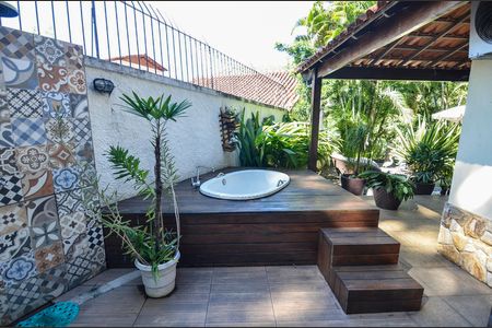 Casa à venda com 257m², 4 quartos e 2 vagasÁrea gourmet