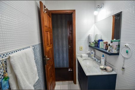 Casa à venda com 257m², 4 quartos e 2 vagasBanheiro da Suíte 1