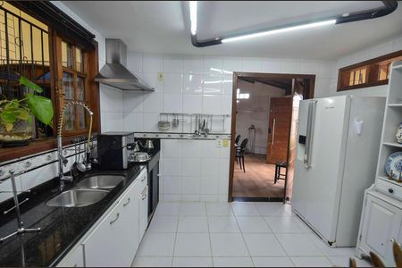 Cozinha de apartamento à venda com 4 quartos, 257m² em Grajaú, Rio de Janeiro