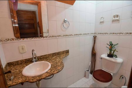 Lavabo de apartamento à venda com 4 quartos, 257m² em Grajaú, Rio de Janeiro