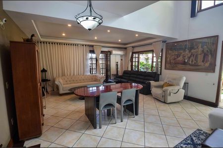 Sala de apartamento à venda com 4 quartos, 257m² em Grajaú, Rio de Janeiro