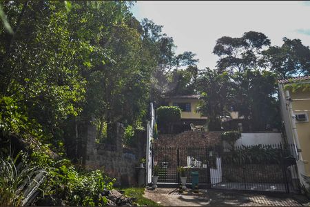 Fachada de apartamento à venda com 4 quartos, 257m² em Grajaú, Rio de Janeiro