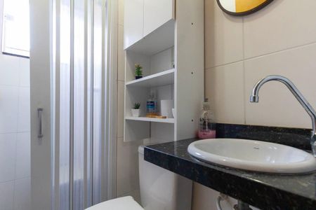 Banheiro de apartamento à venda com 1 quarto, 31m² em Cidade Antônio Estêvão de Carvalho, São Paulo