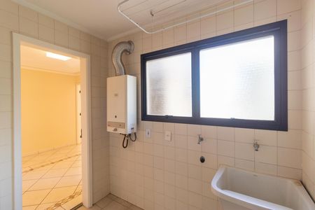 Apartamento à venda com 110m², 3 quartos e 2 vagas Apartamento à venda com 110m², 3 quartos e 2 vagasÁrea de Serviço