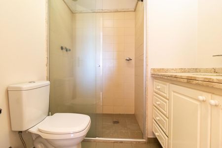 Apartamento à venda com 110m², 3 quartos e 2 vagas Apartamento à venda com 110m², 3 quartos e 2 vagasBanheiro