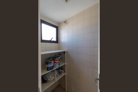Apartamento à venda com 110m², 3 quartos e 2 vagas Apartamento à venda com 110m², 3 quartos e 2 vagasDespensa
