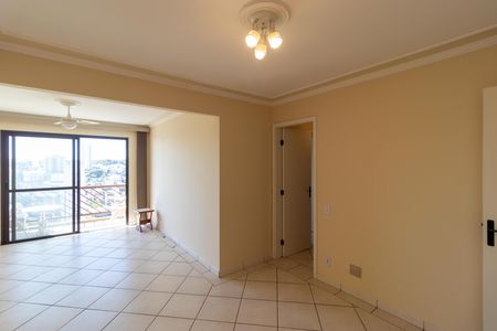Apartamento à venda com 110m², 3 quartos e 2 vagas Apartamento à venda com 110m², 3 quartos e 2 vagasSalas