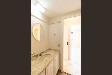 Apartamento à venda com 110m², 3 quartos e 2 vagas Apartamento à venda com 110m², 3 quartos e 2 vagasBanheiro