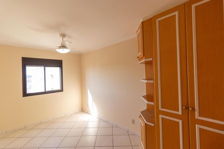 Apartamento à venda com 110m², 3 quartos e 2 vagas Apartamento à venda com 110m², 3 quartos e 2 vagasSuíte
