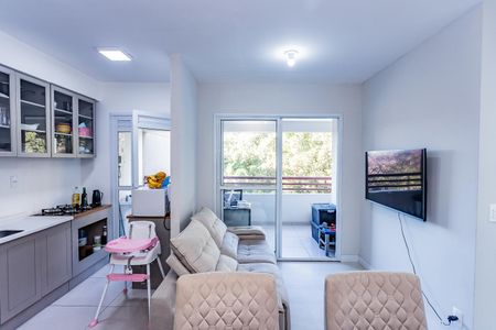 Apartamento à venda com 2 quartos, 57m² em Vila Cruz das Almas, São Paulo