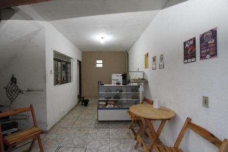 Garagem de casa à venda com 3 quartos, 160m² em Estoril, Belo Horizonte