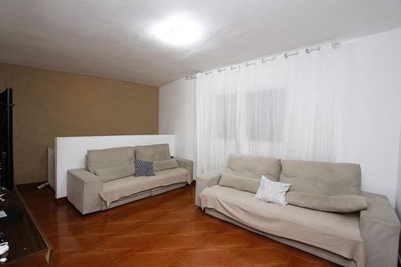 Sala de casa à venda com 3 quartos, 160m² em Estoril, Belo Horizonte