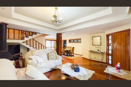 Casa à venda com 5 quartos, 371m² em Cristal, Porto Alegre