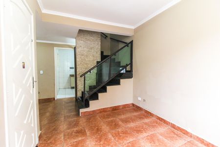 Casa de Condomínio para alugar com 3 quartos, 106m² em Vila Chabilandia, São Paulo