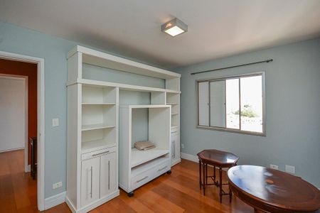 Apartamento à venda com 110m², 2 quartos e 1 vaga Apartamento à venda com 110m², 2 quartos e 1 vagaSala de TV