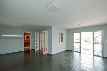 Apartamento à venda com 110m², 2 quartos e 1 vaga Apartamento à venda com 110m², 2 quartos e 1 vagaSala