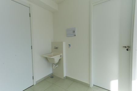 Studio para alugar com 27m², 2 quartos e sem vaga Studio para alugar com 27m², 2 quartos e sem vagaÁrea de Serviço