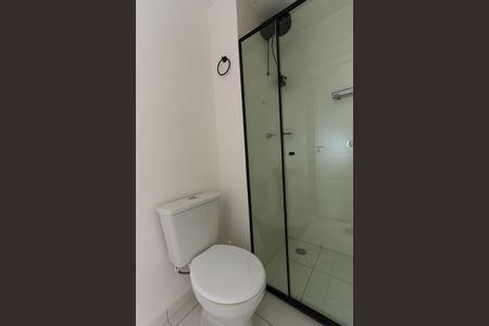 Studio para alugar com 27m², 2 quartos e sem vaga Studio para alugar com 27m², 2 quartos e sem vagaBanheiro da Suíte