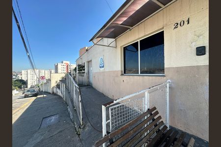 Apartamento à venda com 42m², 2 quartos e 1 vaga Apartamento à venda com 42m², 2 quartos e 1 vagaFachada e portaria
