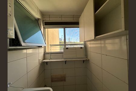 Apartamento à venda com 42m², 2 quartos e 1 vaga Apartamento à venda com 42m², 2 quartos e 1 vagaÁrea de Serviço