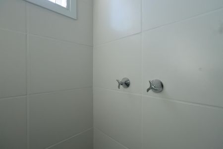Apartamento para alugar com 42m², 2 quartos e sem vagaBanheiro