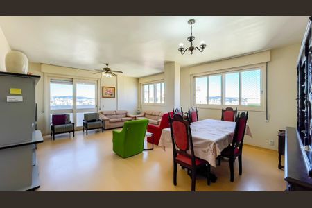 Apartamento à venda com 3 quartos, 132m² em Centro Histórico, Porto Alegre