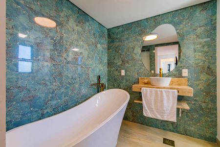 Suite 01 - Banheiro de apartamento para alugar com 3 quartos, 118m² em Vila Leopoldina, São Paulo