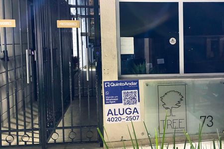 placa de apartamento para alugar com 2 quartos, 54m² em Vila Andrade, São Paulo