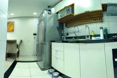 Cozinha de apartamento para alugar com 2 quartos, 54m² em Vila Andrade, São Paulo
