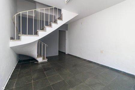 Sala de casa para alugar com 2 quartos, 108m² em Chácara Santo Antônio (zona Sul), São Paulo