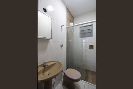Banheiro Social de casa para alugar com 2 quartos, 60m² em Santa Monica, Belo Horizonte