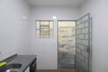 Cozinha de casa para alugar com 2 quartos, 60m² em Santa Monica, Belo Horizonte