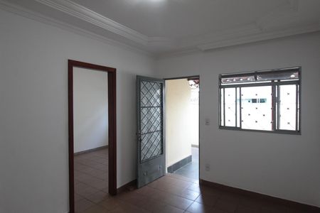 Casa para alugar com 60m², 2 quartos e sem vagaSala