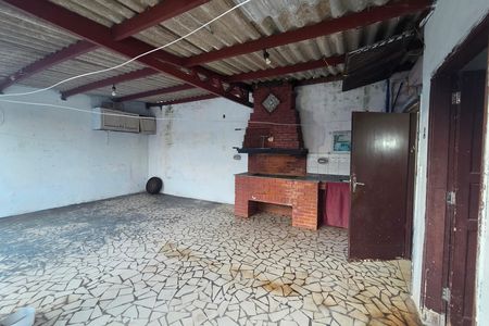 Casa para alugar com 300m², 2 quartos e 4 vagas Casa para alugar com 300m², 2 quartos e 4 vagasChurrasqueira