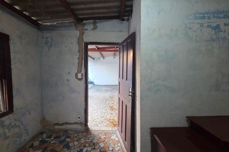 Casa para alugar com 300m², 2 quartos e 4 vagas Casa para alugar com 300m², 2 quartos e 4 vagasQuarto de Serviço