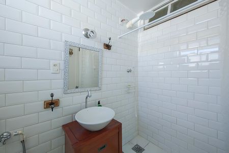 Apartamento para alugar com 38m², 1 quarto e sem vagaBanheiro 